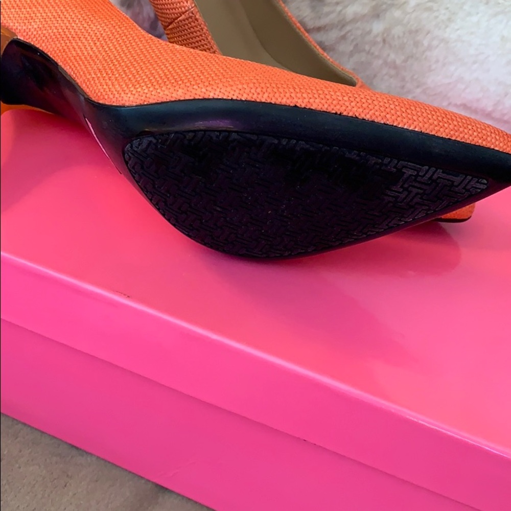 Shoes - Picture 4 of 5